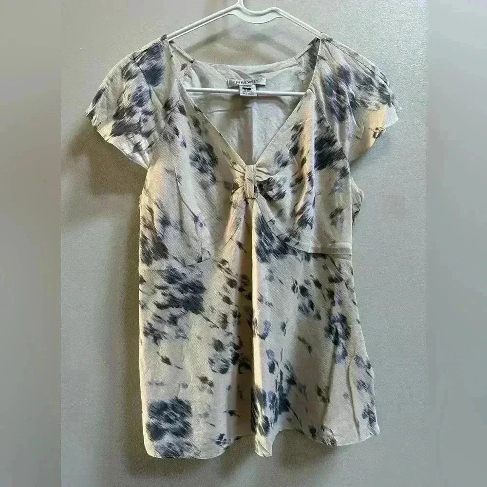 EUC | Women’s Nine West Baby Doll Blouse - Late‎ 90s/Early Y2K | Size 4 | Tan